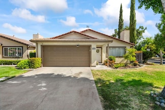 821 Grapeleaf Way, Modesto, CA 95356
