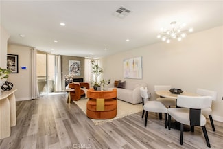 4164 Tujunga Ave Unit 102, Studio City, CA 91604