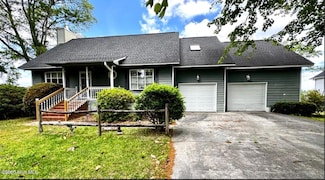 410 Buccaneer Rd, Wilmington, NC 28409