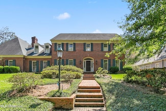 2133 Brackenshire Cir, Jackson, MS 39211