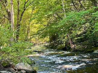 VL 0 New York 52, Ellenville, NY 12788