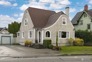 2206 Eldridge Ave, Bellingham, WA 98225