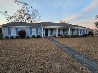 118 Fairway Dr, Valdosta, GA 31605