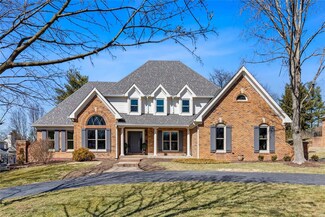 835 Town and Country Estates Dr, St. Louis, MO 63141