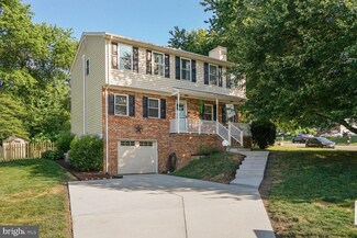 13376 Packard Dr, Woodbridge, VA 22193