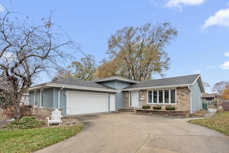 8778 Madison Ave, Munster, IN 46321