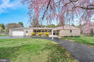 759 Shavertown Rd, Garnet Valley, PA 19060