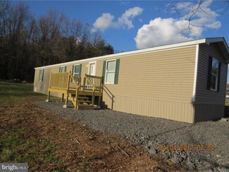 731 Mountain Rd, Pine Grove, PA 17963