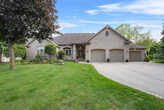 1088 Huntington Way, Suamico, WI 54173