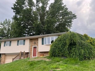 35 Pin Oak Dr, Wheeling, WV 26003