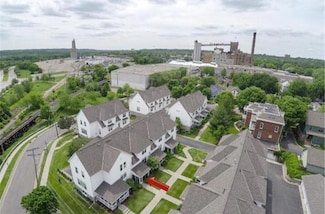 407 Colborne St Unit 407, Saint Paul, MN 55102