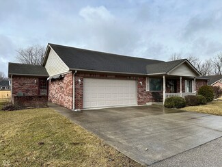 141 N Deer Cliff Dr Unit 9, Crawfordsville, IN 47933