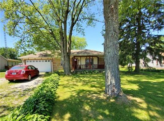 7147 N 700 W, Fairland, IN 46126