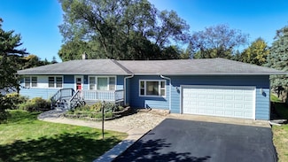 2N328 Bernice Ave, Glen Ellyn, IL 60137