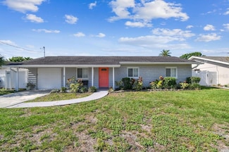 8706 Driftwood Dr, Tampa, FL 33615