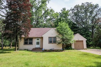 1557 103rd Ave NW, Coon Rapids, MN 55433
