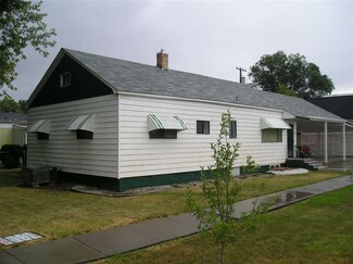306 4th Ave E, Gooding, ID 83330