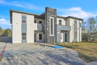 2707 Sanders Ave Unit 3, Laredo, TX 78040