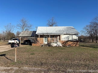 2909 E Corona St, Ada, OK 74820