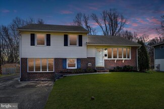 215 N Central Blvd, Broomall, PA 19008