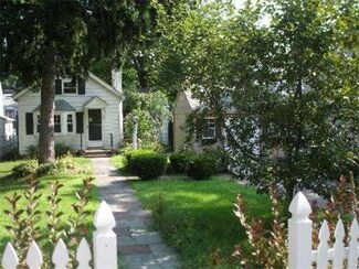 54 Top Hill Ave, Dedham, MA 02026