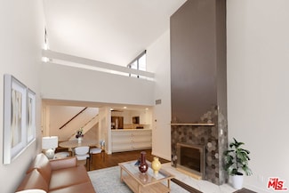 950 N Kings Rd Unit 341, West Hollywood, CA 90069