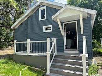 354 1/2 Gertrude St, Syracuse, NY 13203