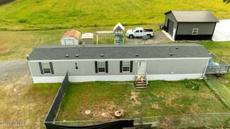 59 Strawberry Ln, Stillwater, PA 17878