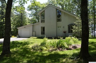 66 Beacon Hill Rd, New Lebanon, NY 12125