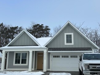 25400 Park Ln, Excelsior, MN 55331