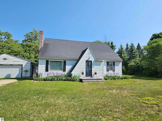 606 W Main St, Manton, MI 49663