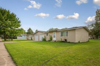 1901 4th St NE, Waseca, MN 56093
