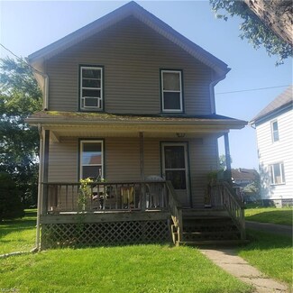 98 Creed St, Struthers, OH 44471