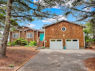 4580 Fairway Ave, Gearhart, OR 97138