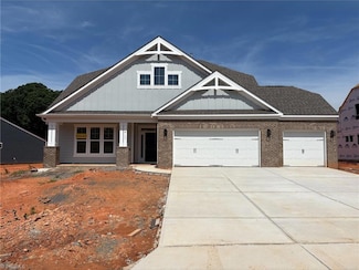 8117 Burberry Trail, Clemmons, NC 27012