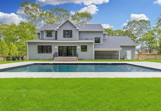 1745 Stars Rd, East Marion, NY 11939