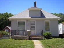 324 Benton St, Council Bluffs, IA 51503