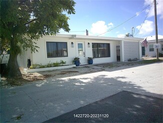 11339 5th Ave, Marathon, FL 33050