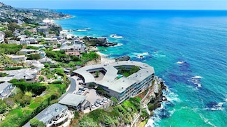 31561 Table Rock Dr Unit 413, Laguna Beach, CA 92651
