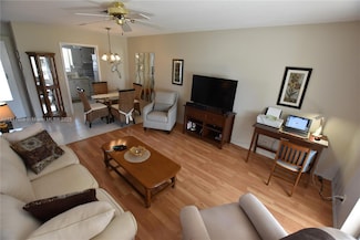 2862 Crosley Dr W Unit C, West Palm Beach, FL 33415