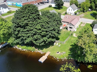 19 Lake St, Lincoln, ME 04457
