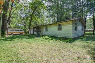 3713 W 30th St, Muncie, IN 47302