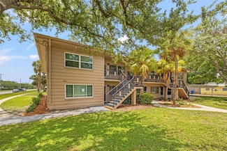 232 36th Ave N Unit 202C, Saint Petersburg, FL 33704