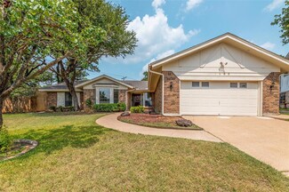 7509 Calmar Ct, Fort Worth, TX 76112