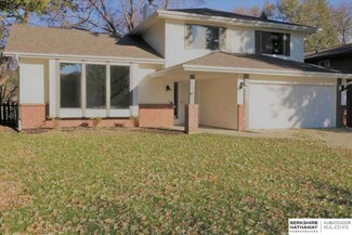 5949 S 149th St, Omaha, NE 68137