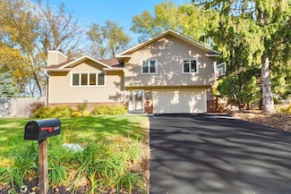 14882 75th Ave N, Osseo, MN 55311