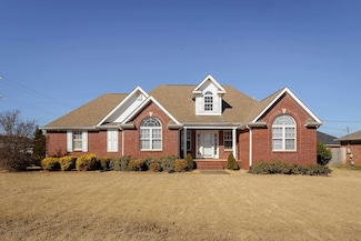 301 E Pershing Ave, Muscle Shoals, AL 35661