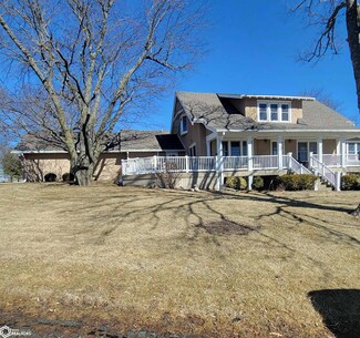 2025 220th Ave, Mount Ayr, IA 50854