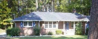 2827 Hedgewood Dr NW, Atlanta, GA 30311