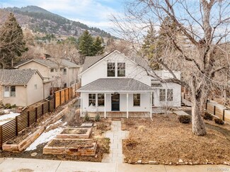 1327 6th St, Boulder, CO 80302